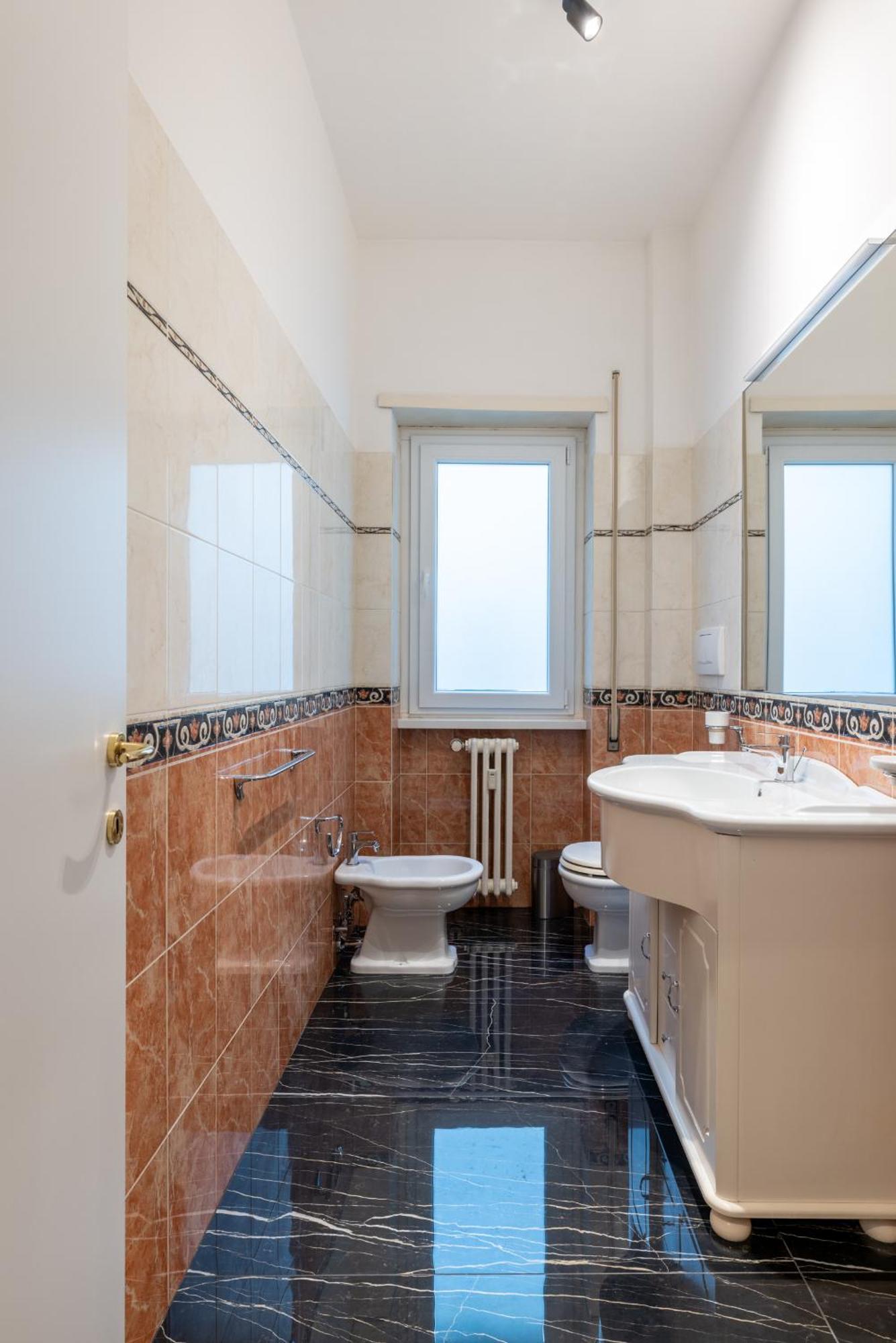 Apartamento Holy Hideaway: 3bedrooms Near The Vatican Roma